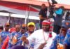 Defection: APC Chairman In Akwa Ibom Dumps APC sign for PDP