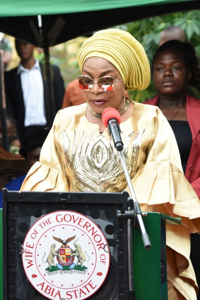 3330fbac-c2fd-4916-b72a-323ce71da876